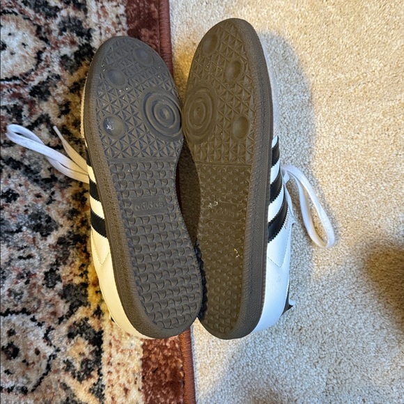 Adidas classic Sambas - Picture 2 of 3
